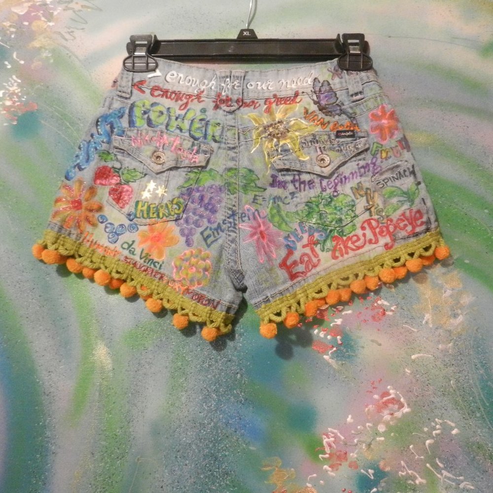 Graffiti Statement Plant Power shorts HAND CRAFTED OOAK custom design SIZE 3 - Picture 2 of 16